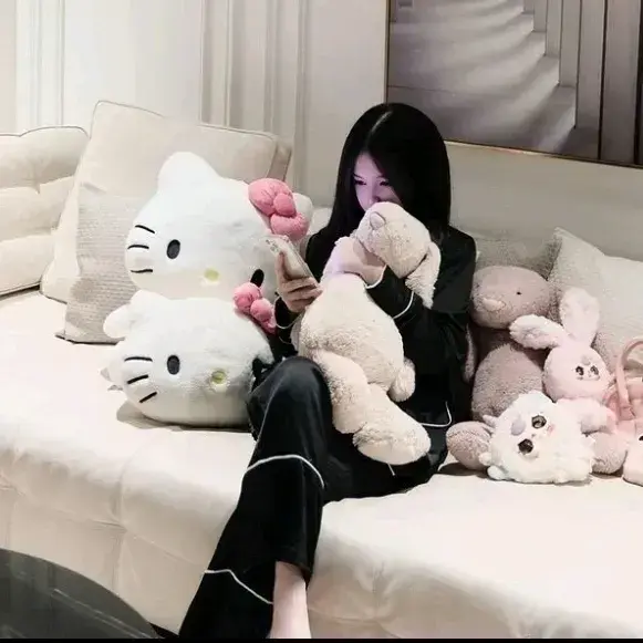 SubtleAlert4694의 Anisa Pratiwi