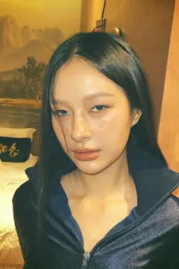Profile image of Look Ya