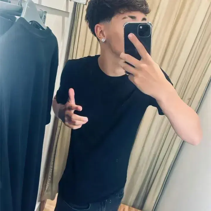 FarSuit4136의 Mateo Vargas