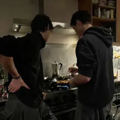 MadCost3338의 Love Triangle