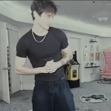 Profile image of Ethan