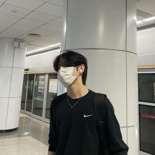 윤시우