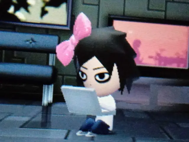 Profile image of L