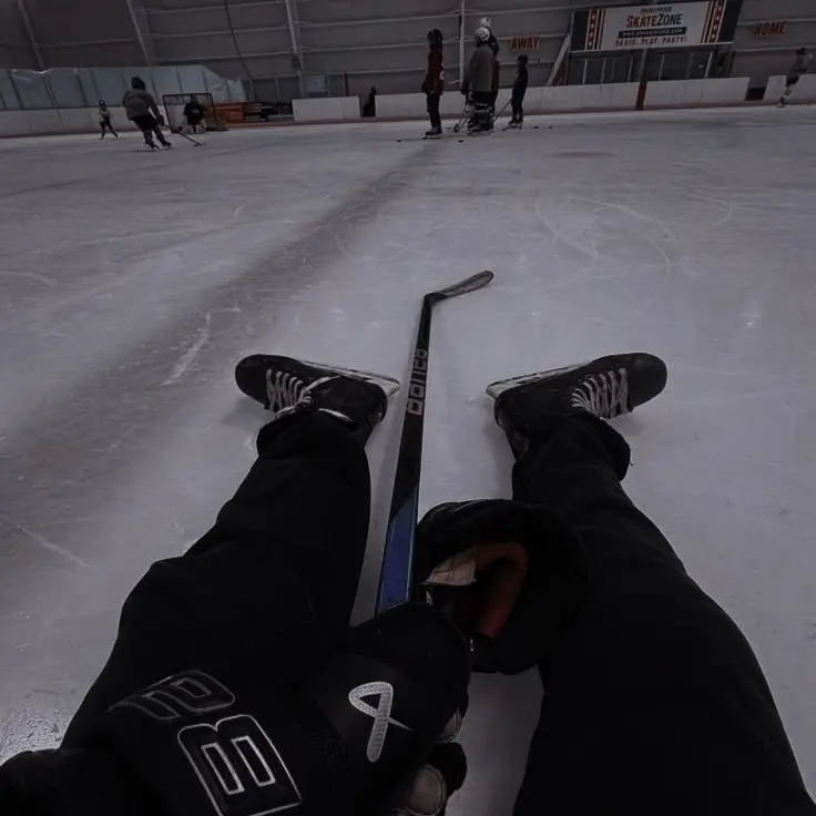 KennKC의 Hockey x Ice Skater