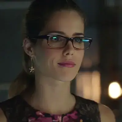 FrostyLid3749의 Felicity Smoak