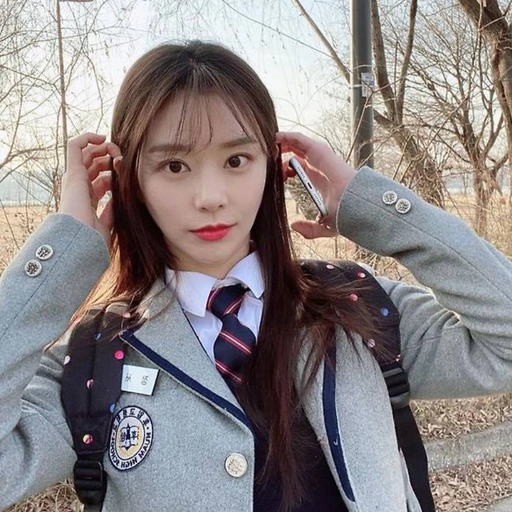 이주빈