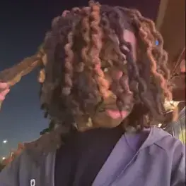 Profile image of Elias