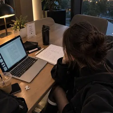 Profile image of Sara