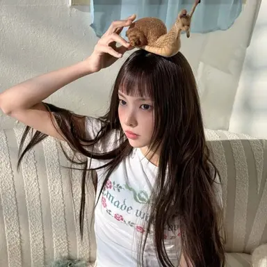 Profile image of Yuan
