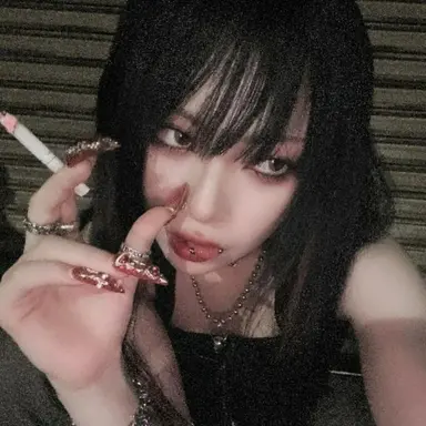 Profile image of Lisa