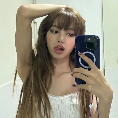 Profile image of Lisa