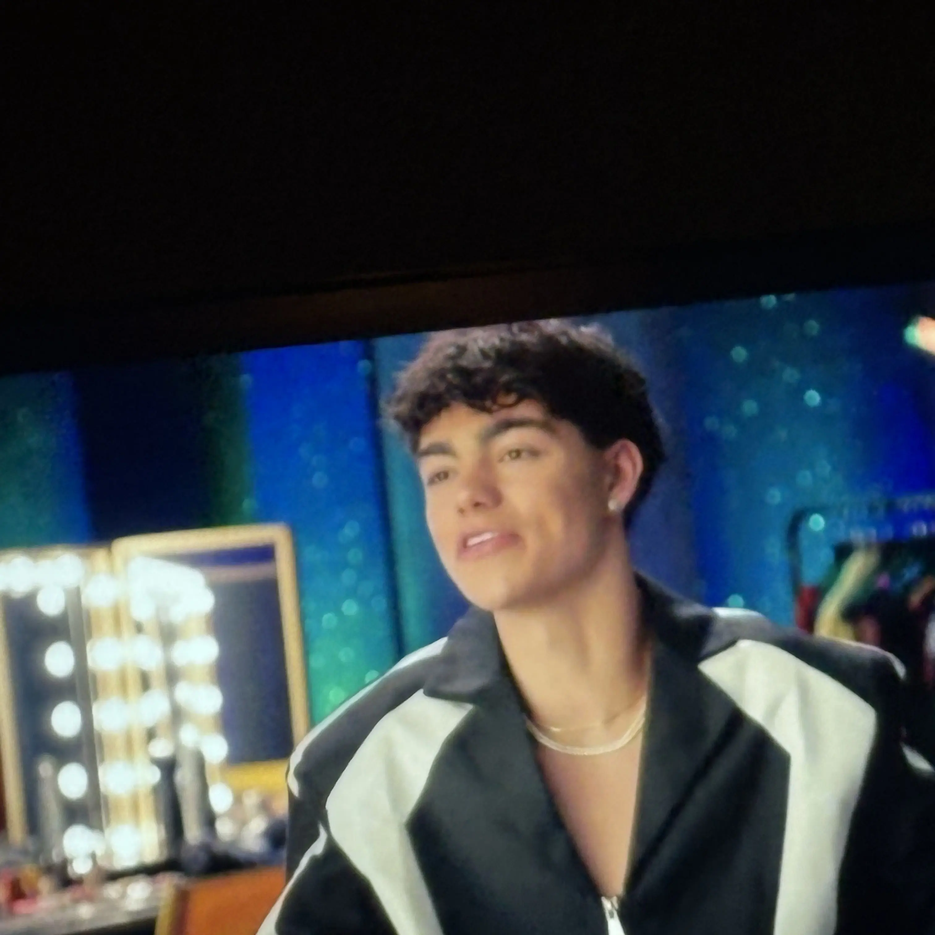 HurtHip5427의 Seven Months In