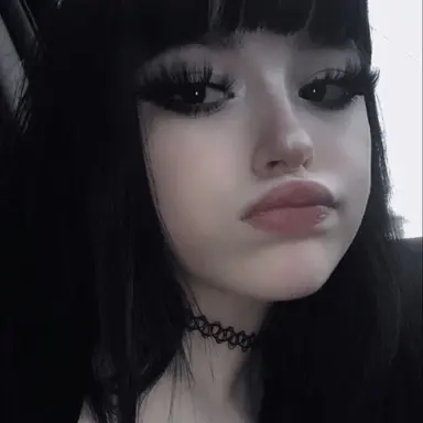 Profile image of Caroline