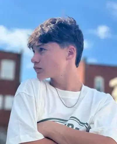 SweetShelf9554의 Jaden walton