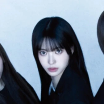 김율