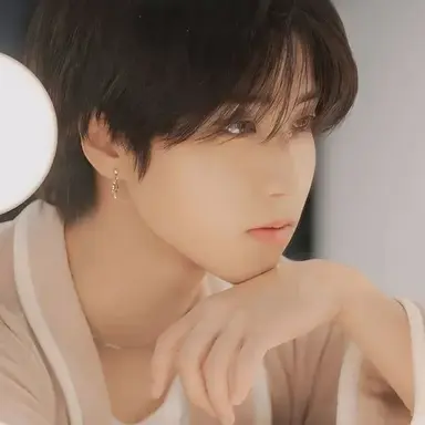 Profile image of Min-jun