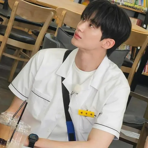 PolitePound9863의 류선재