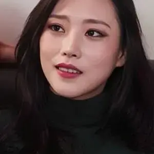 LeafyLlama7785의 김희정