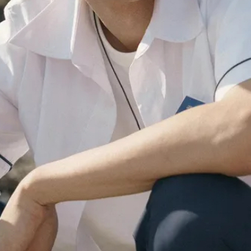 김 현 대표 이미지
