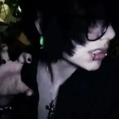 GentleLynx0894의 Nikos Stavros