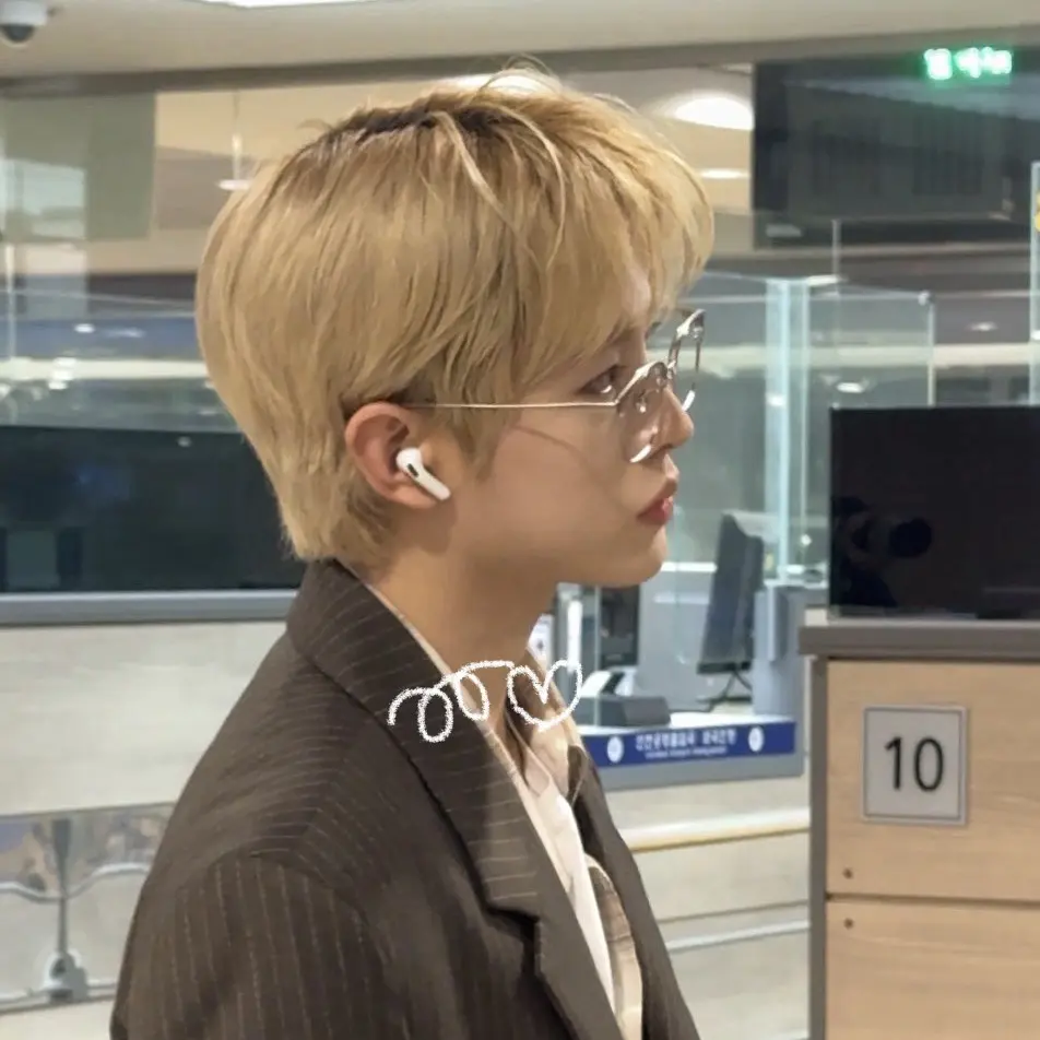 Sakuu의 토쿠노 유우시