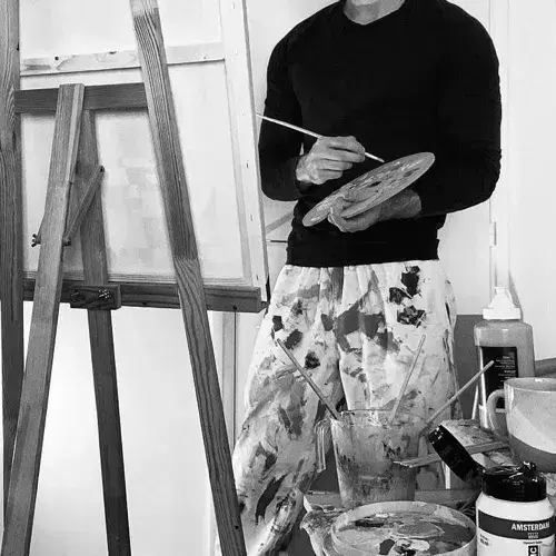 HomelyRing0089의 Julian x Plus-Size User