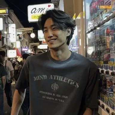 Profile image of Adrien