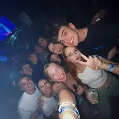 VitalOptic2863의 Pick-Me Girl