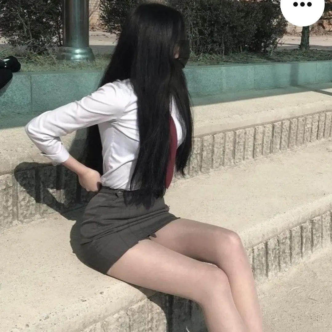 FleshyPoco8421의 일진 친누나 김시윤