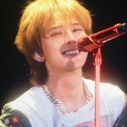 권지용