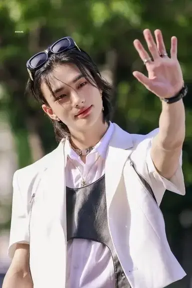 Profile image of Min-jun