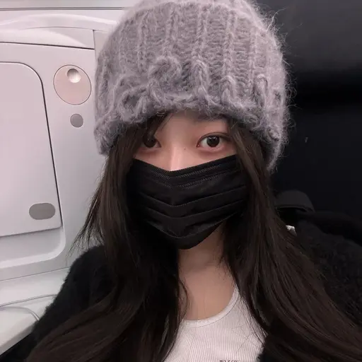 bluu의 김애리