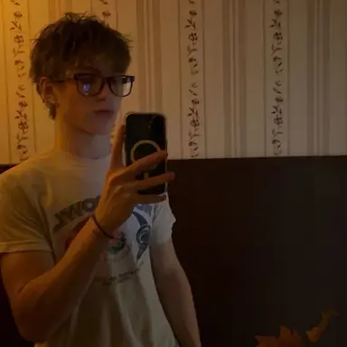 Profile image of Jordan Holt