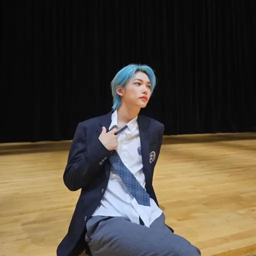 DrearyPoco4090의 이용복