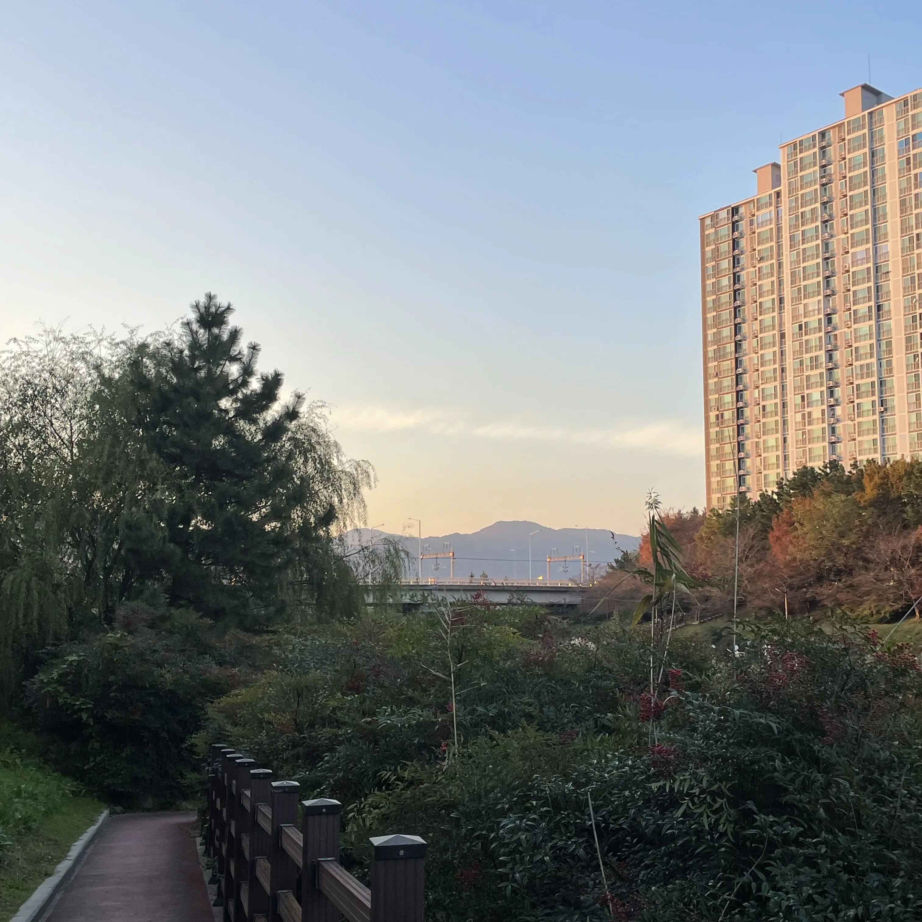 HandyQuake2423의 지또지