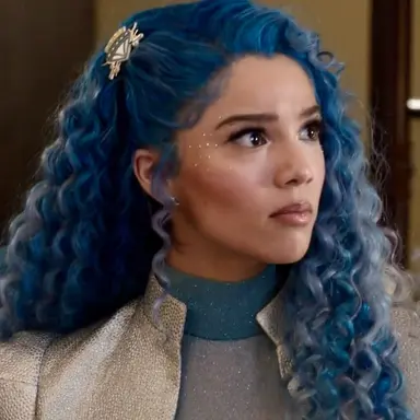 Profile image of Chloe Charming