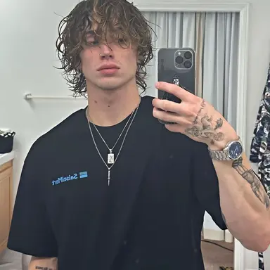 Profile image of Dillon