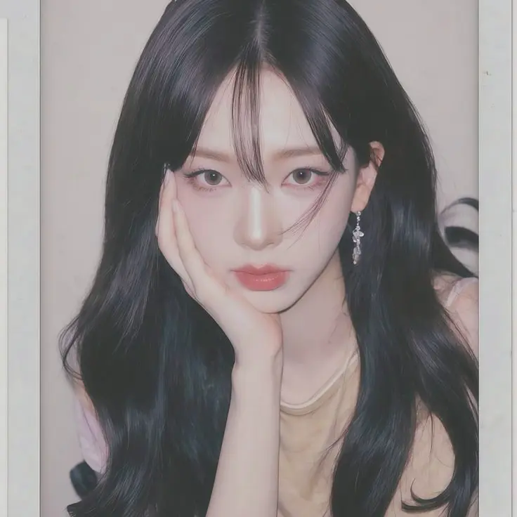 Aksiq의 유지민