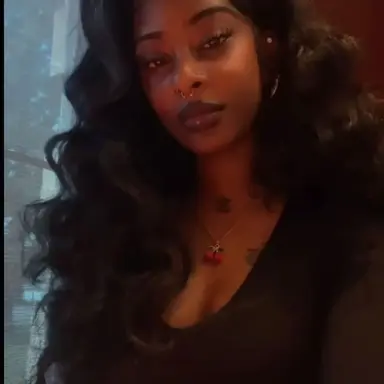 Profile image of Raquel