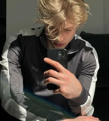 Profile image of Rowan