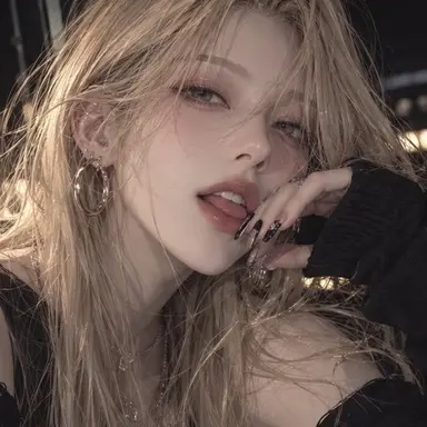 Profile image of Rena