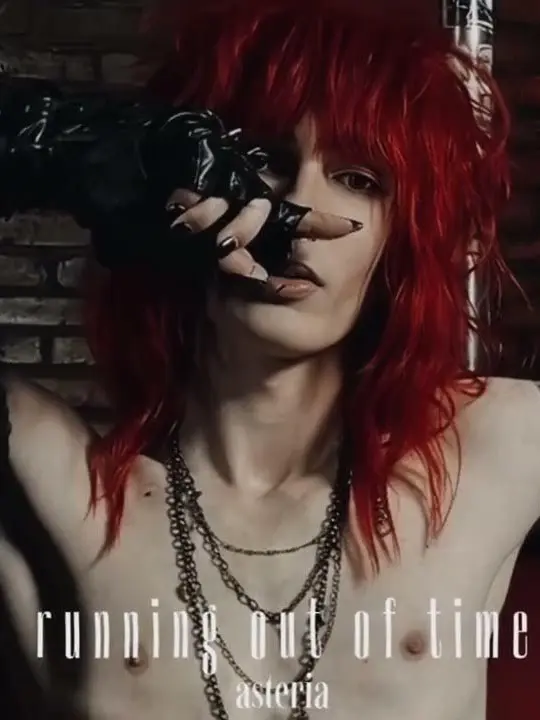 Glazedhoneybuns의 Asteria