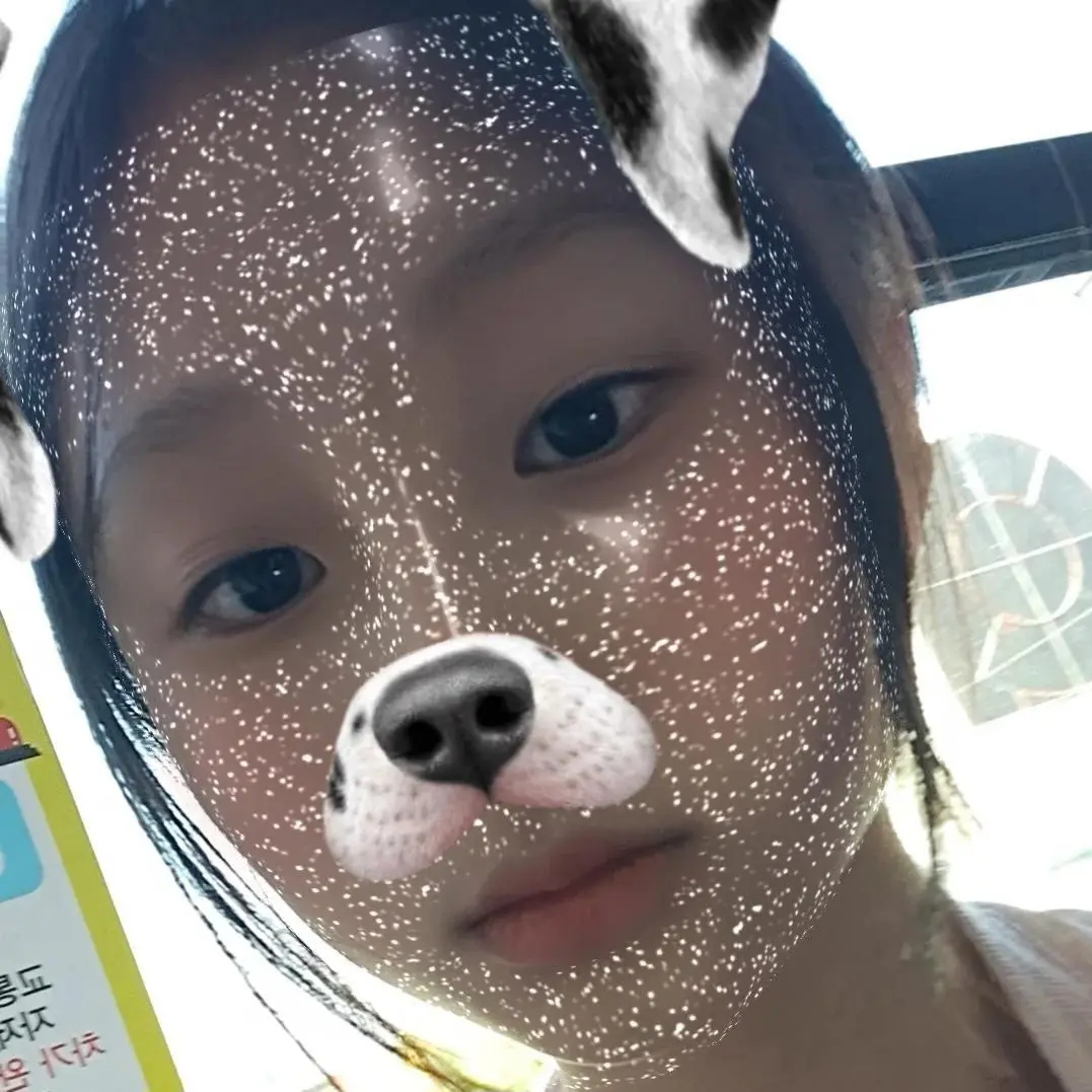 Song84song의 여자유튜버들이얀데레물략을먹음