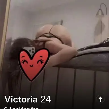 Profile image of Victoria