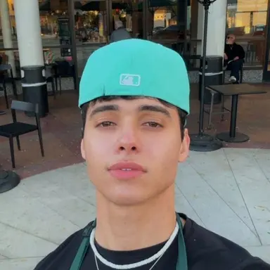 Profile image of Brandon