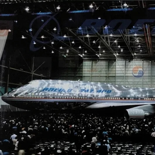 보잉 747-400