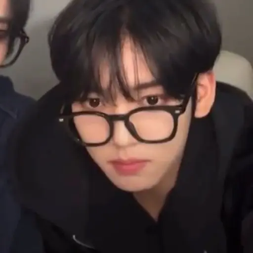 qpwqocotnals의 한유진