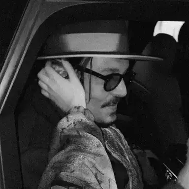 Profile image of Julian Vance