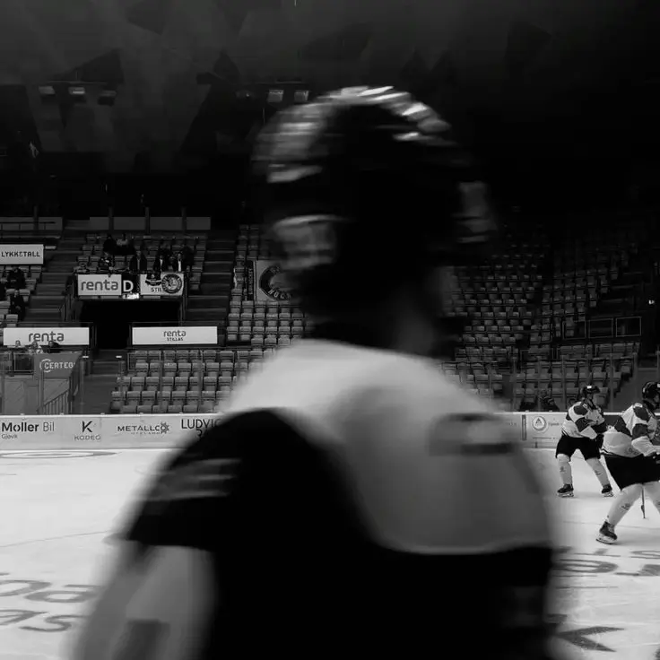 HumbleLip9152의 Hockey X Figure Skater
