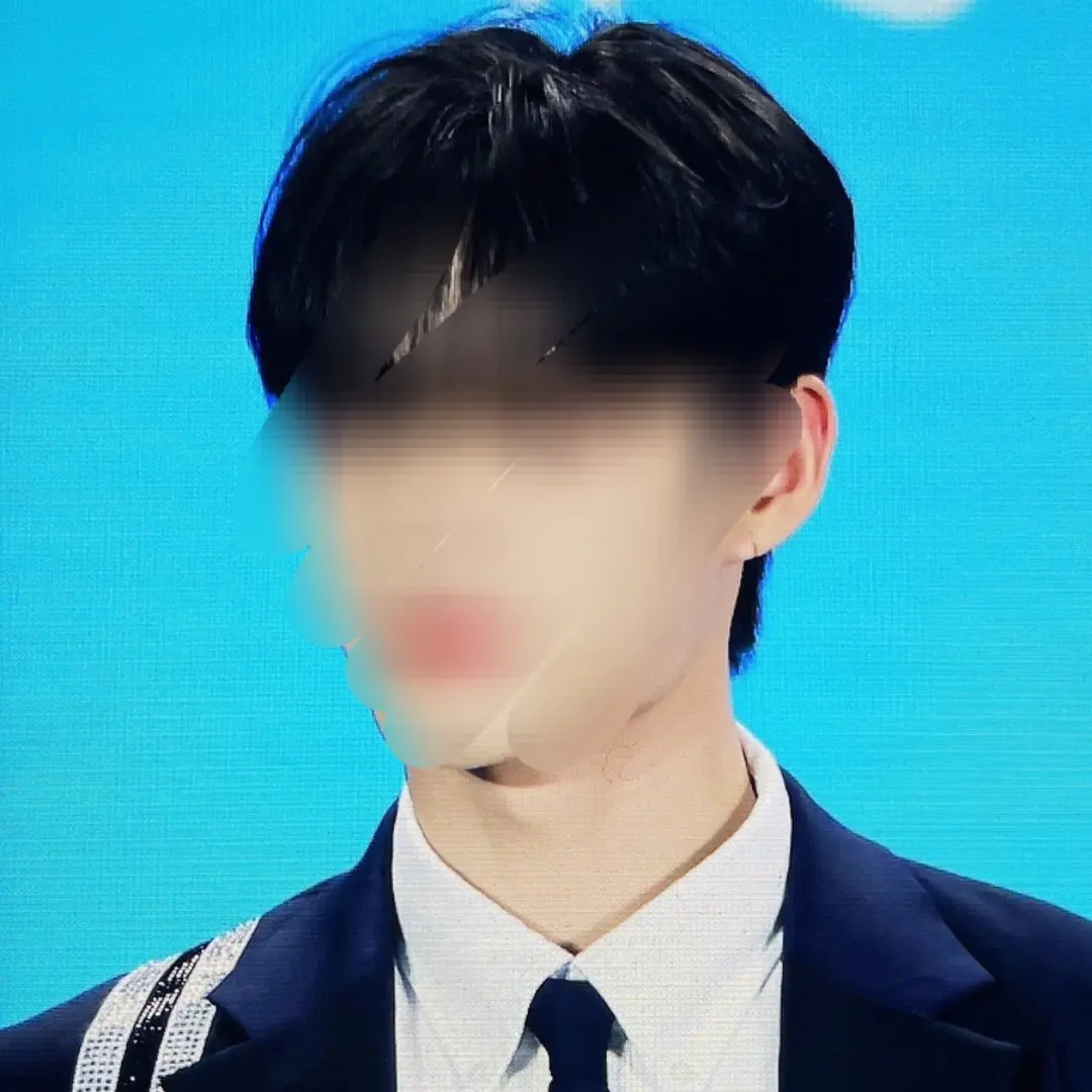0226TEA의 김지웅